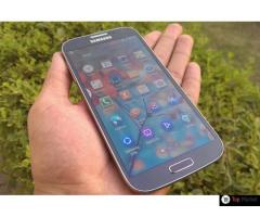 SAMSUNG Galaxy S4 (Gjendje Shume Te Mire)